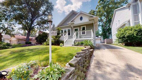 4512 Saratoga Ave, Downers Grove, IL, 60515-2754 | Card Image