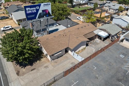 2137 Marconi Ave, Sacramento, CA, 95821-1505 | Card Image