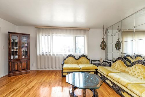 3456 5th St, Oceanside, NY, 11572-5137 | Card Image