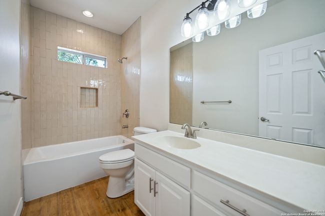 125 Hilltop Cir, House other with 3 bedrooms, 3 bathrooms and null parking in Mathis TX | Image 15