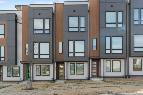 2912 Harlin Dr, Nashville, TN, 37211-2305 | Card Image