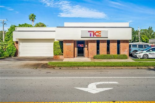 2315 14th Ave, Vero Beach, FL, 32960-3301 | Card Image