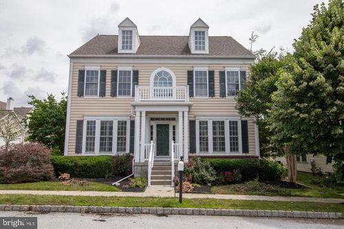503 Emerson Cir, CHESTER SPRINGS, PA, 19425-3815 | Card Image