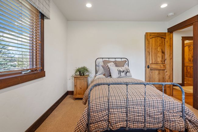 Bedroom #3 | Image 49