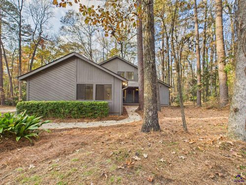 202 Hilltop Cir, Macon, GA, 31210-5342 | Card Image