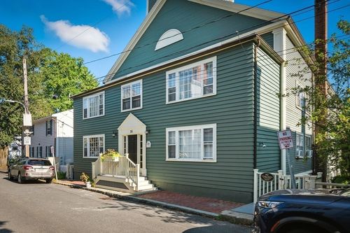 apt-8-26 Summer St, Marblehead, MA, 01945-3479 | Card Image