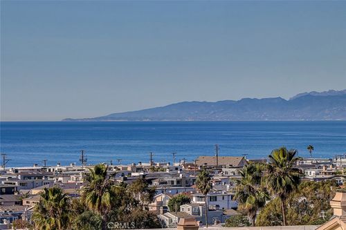 204 N Poinsettia Ave, Manhattan Beach, CA, 90266-6634 | Card Image