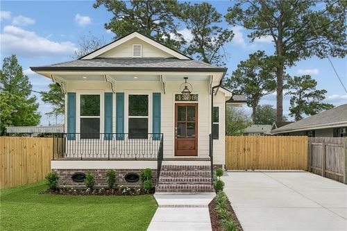 4206 Center St, Metairie, LA, 70001-4706 | Card Image