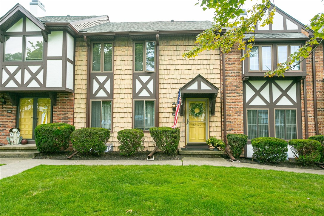 New Wickham Dr, Penfield, NY 14526