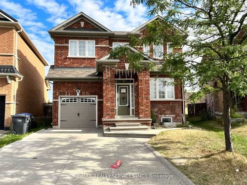 35 Seahorse Ave, Brampton, ON, L6V4N7 | Card Image