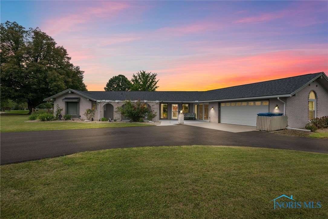 Byrnwyck , Maumee, OH 43537