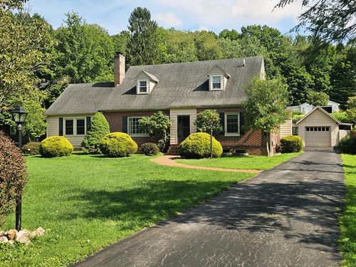 799 Main Street, Tazewell, VA, 24651 | Card Image