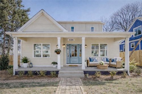 3286 Bachelor St, East Point, GA, 30344-4944 | Card Image