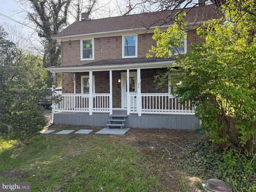 21 S Greenway Ave, BOYCE, VA, 22620-9736 | Card Image