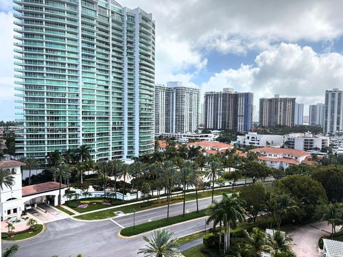 apt-1107-20000 E Country Club Dr, Aventura, FL, 33180-3011 | Card Image
