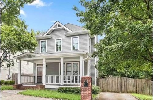 665 Windsor St Sw, Atlanta, GA, 30310-2151 | Card Image