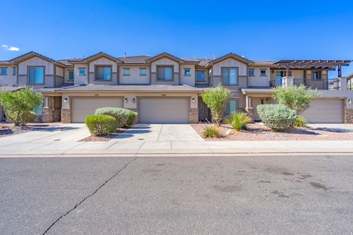 2086 W 440 N, Hurricane, UT, 84737 | Card Image