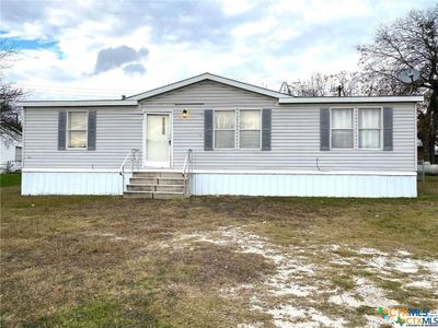 1203 West Main Street Road, House other with 3 bedrooms, 2 bathrooms and null parking in Gatesville TX | Image 1