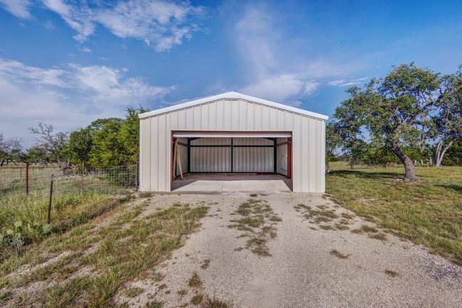 68 Rolling Oaks Dr, House other with 3 bedrooms, 2 bathrooms and 2 parking in Harper TX | Image 22