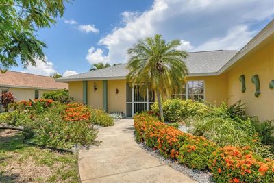 219 Sportsman Road, House other with 3 bedrooms, 2 bathrooms and null parking in ROTONDA WEST FL | Image 2