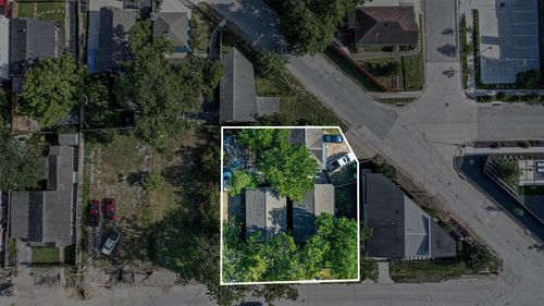 1110 E 27th St, Houston, TX, 77009-1104 | Card Image