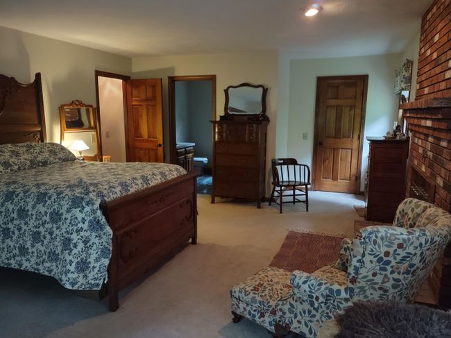 540 Forest Rd, House other with 3 bedrooms, 3 bathrooms and null parking in Lyndeborough NH | Image 23