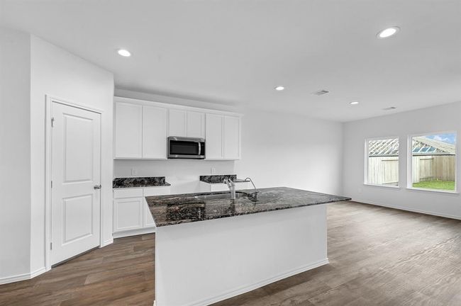 *Images and 3D tour are for illustration only and options may vary from home as built. | Image 5