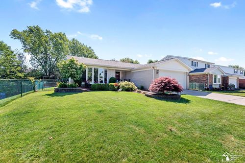 27269 Wyatt Ave, Brownstown Twp, MI, 48183-4854 | Card Image