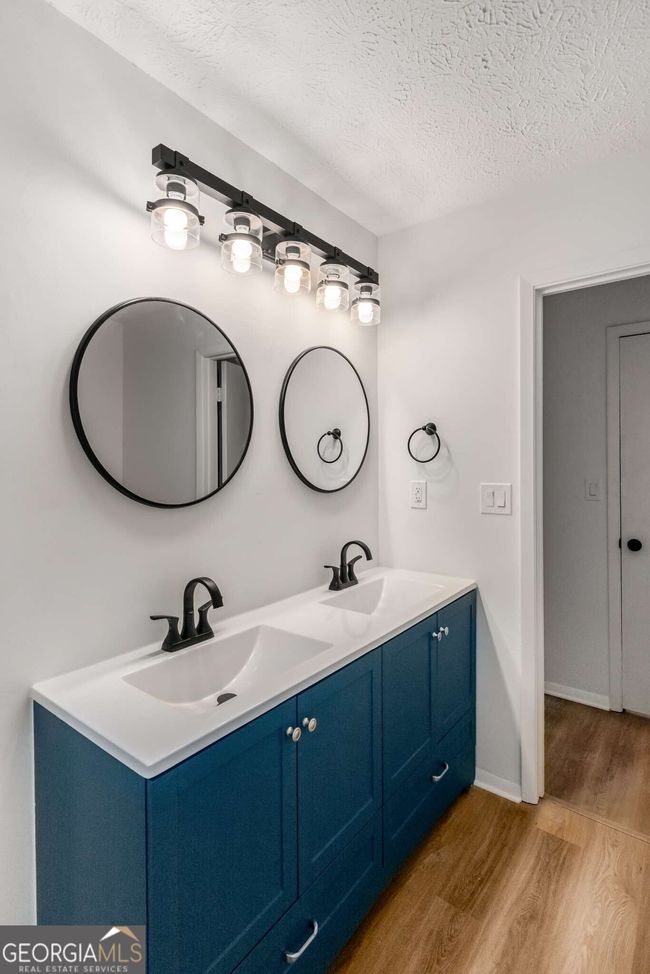 1003 Cumberland Ct Se, Condo with 2 bedrooms, 1 bathrooms and 2 parking in Smyrna GA | Image 25