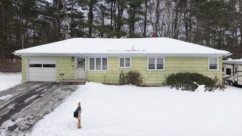 29 Mcarthur Avenue, Lewiston, ME, 04240 | Card Image