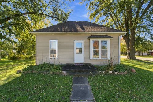 424 E Jackson Street, Shell Rock, IA, 50670 | Card Image