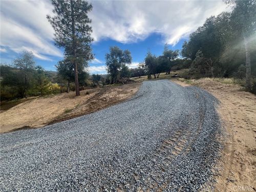 0 Hangtree Ct, Oakhurst, CA, 93644 | Card Image