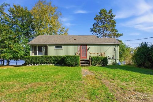 4520 N Verity Road, Edenville Township, MI, 48657 | Card Image