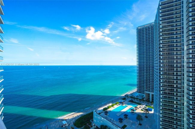 UNIT-2307 - 4111 S Ocean Dr, Condo with 1 bedrooms, 1 bathrooms and null parking in Hollywood FL | Image 6