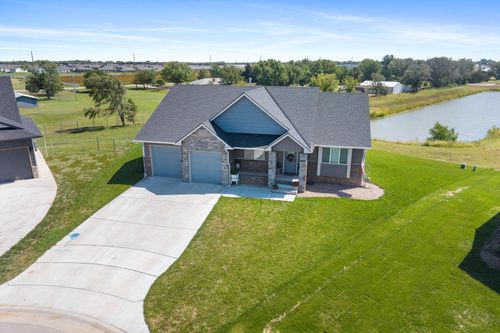 145 E Poplar Cir, Goddard, KS, 67052-9091 | Card Image