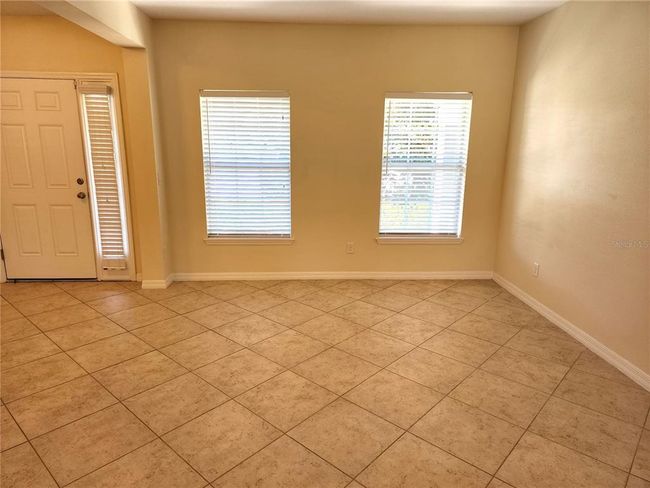 Living Room | Image 4