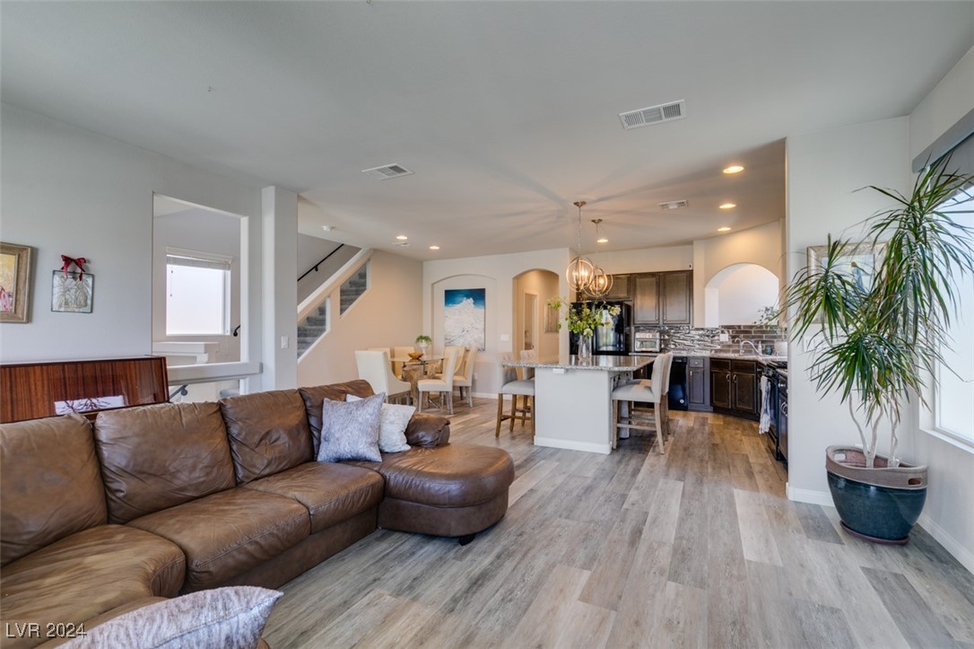 Kodiak Island Ct, Las Vegas, NV 89141