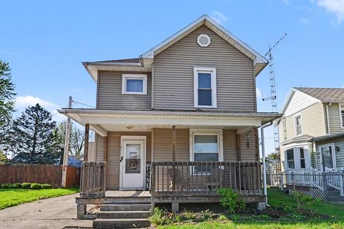211 W Center Street, Bucyrus, OH, 44820 | Card Image
