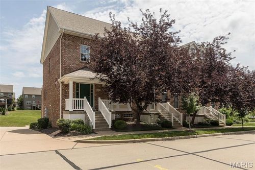 2514 Larksong Dr, Grover, MO, 63040-1135 | Card Image