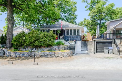 3 Elmwood Ave, Grand Bend, ON, N0M1T0 | Card Image