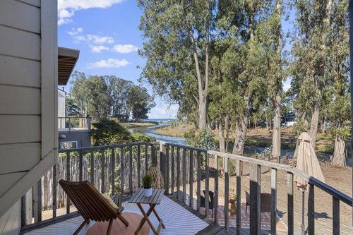 241 Palisades Ave, Santa Cruz, CA, 95062-5432 | Card Image