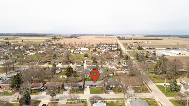 60 Main St S, House other with 3 bedrooms, 2 bathrooms and 4 parking in Forest ON | Image 40