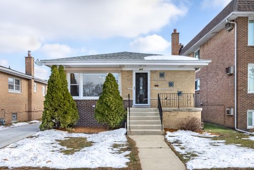 415 Yates Ave, Calumet City, IL, 60409-2351 | Card Image