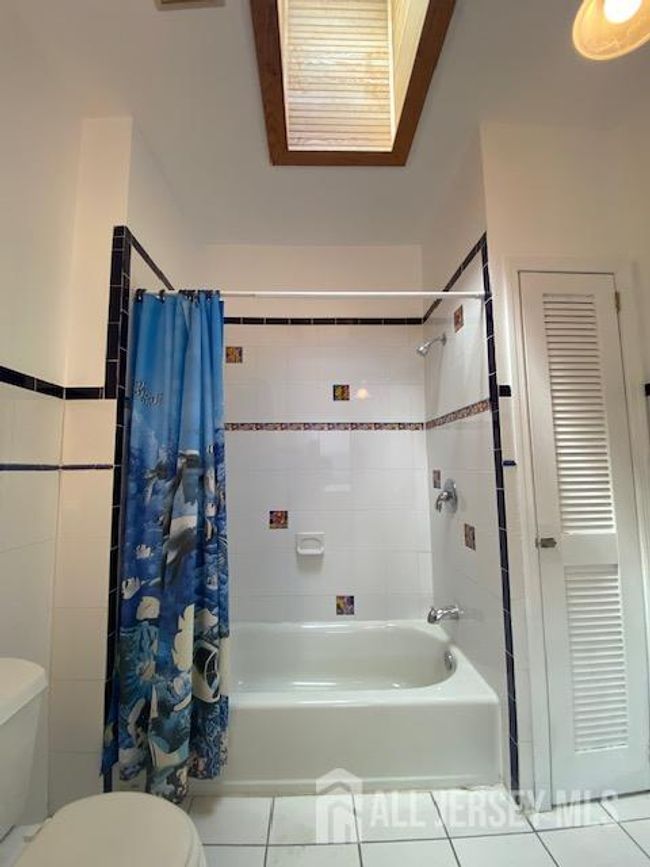 68 Wilmot St, House other with 3 bedrooms, 3 bathrooms and null parking in East Brunswick NJ | Image 25