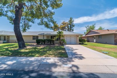 15630 N Lakeforest Drive, Home with 2 bedrooms, 2 bathrooms and null parking in Sun City AZ | Image 1