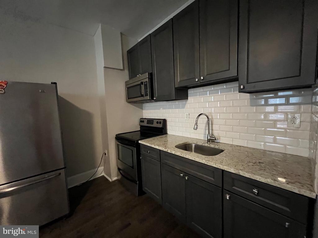 Residential Lease in PHILADELPHIA 3