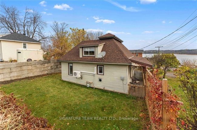8 Main St, House other with 2 bedrooms, 1 bathrooms and 2 parking in Cobden ON | Image 5