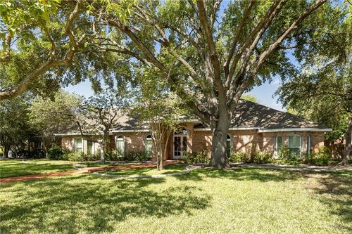 3021 Laurie Ln, Edinburg, TX, 78539-7716 | Card Image
