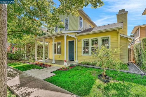 1051 Madrone Ave, Vallejo, CA, 94592-1167 | Card Image