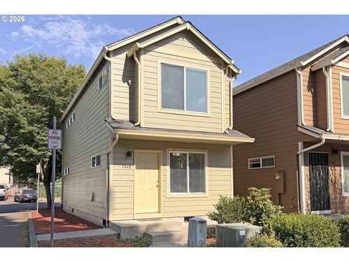 2546 Se 111th Ave, Portland, OR, 97266 | Card Image